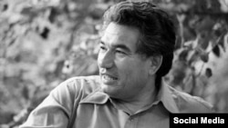 Жазуучу Чыңгыз Айтматов.