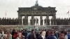 На шляху з Німеччини до Німеччини. Що читати, слухати і дивитися про падіння Берлінського муру