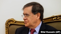 Դեսպան Դեյվիդ Սաթերֆիլդ, արխիվ