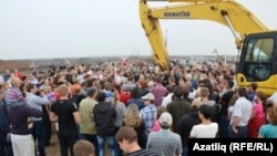 Протестчылар техниканы туктата