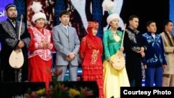 Айтыс ақындары. Астана, 13 желтоқсан 2010 жыл. (Көрнекі сурет)