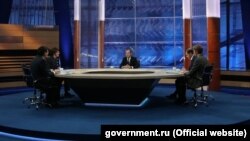 Վարչապետ Դմիտրի Մեդվեդևը հանդիպել է հինգ ռուսական հեռուստաընկերությունների ներկայացուցիչների հետ, 9-ը դեկտեմբերի, 2015թ. 
