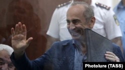 ՀՀ երկրորդ նախագահ Ռոբերտ Քոչարյանը դատարանում, արխիվ