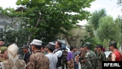 Ош шаарында кырдаал дале аскер күчтөрүнүн көзөмөлүндө