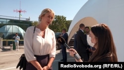 Тетяна Домбровська сказала, що зла на Олександра Корнієнка не тримає