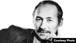 Народный артист СССР Суйменкул Чокморов.