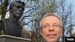 Вячеслав Фетисов на церемонии открытия бюста В.Фетисова на Аллее славы ЦСКА