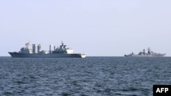 Զորավարժություններ, արխիվ