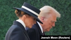 Трамп Дональд а, Мелани а