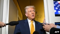 Дональд Трамп, 12 апреля