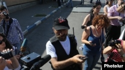 Պավել Մանուկյանը ՊՊԾ գնդի տարածքում, 23-ը հուլիսի, 2016 թ․