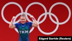 Agyr atletikaçy Polina Gurýewa kümüş medal gazandy.