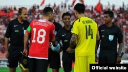 Бозигарони "Истиқлол" ва "Хуҷанд". Акс аз бойгонӣ