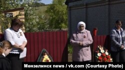 Митинг у обелиска, Тегермянче, 2025 год