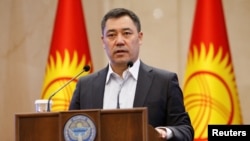 Саыр Жапаров, премьер-министр, президенттин милдетин аткаруучу.