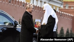 Москва, Красна площа, Кремль, Володимир Путін і глава РПЦ Кирило