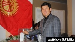 Темир Сариев. 