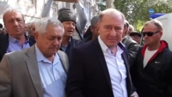 Илми Умеров: "Кырымда хакимияткә бик көчле, оешкан җинаятьчел төркем килде"