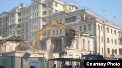 Уничтожение усадьбы Алексеева в центре Москвы