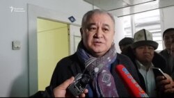 Текебаев президенттен ырайым сурабайт