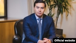 Қазақстан президенті Нұрсұлтан Назарбаевтың жиені, Астана әкімінің бұрынғы орынбасары Нұрәлі Әлиев. Фото Астана әкімдігінің ресми сайтынан алынған.  