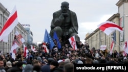 Передвиборча акція білоруської опозиції. Мінськ, 2015 рік