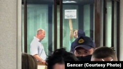 Паліна Шарэнда-Панасюк у судзе. Суд Маскоўскага раёна Берасьця, 2021 