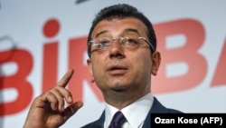 Экрем Имамоглу, участвовавший в выборах мэра Стамбула.