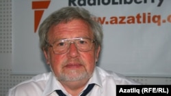 Равил Бохараев "Азатлык"ның Казан студиясендә