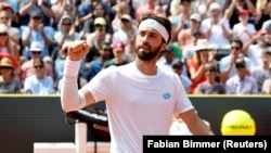 Николоз Басилашвили