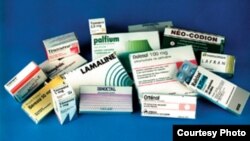 В отличие от лекарств, содержащих опий, гепарин в любой момент доступен медсестрам. По этой причине его использование при лечении пациентов долгое время не вызывало подозрений даже у главного врача больницы.