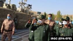 تصویر آرشیف: شماری از سربازان و افسران ارشد اردوی ایران 