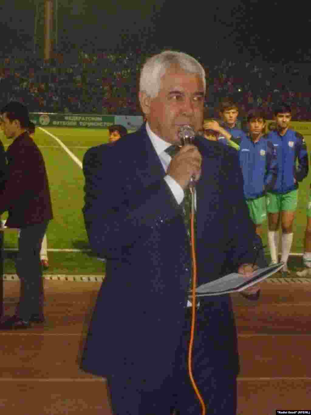 Шореҳи варзиши Радиои Озодӣ Нарзуллоҳи Латиф 