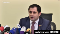 Պաշտպանության նախարար Սուրեն Պապիկյան, արխիվ