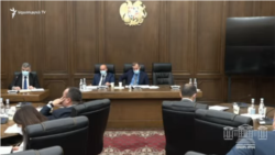 Չեք ուզո՞ւմ բյուջեն ազատել անիմաստ ծախսերից. Ընդդիմադիր պատգամավորը՝ պաշտոնյաներին