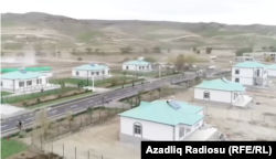 Ағалыдағы жаңа үйлер.