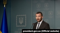 Речник президента України Сергій Никифоров: «В останній момент перемовники РФ висунули вимогу, що українська армія повинна спершу скласти зброю»