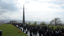Мемориал жертв Геноцида армян в Ереване, 24 апреля 2011 г.