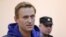 Алексей Навальный в суде 