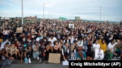 ԱՄՆ - Բողոքի զանգվածային ակցիա Փորթլենդում, Օրեգոն նահանգ, 4-ը հունիսի, 2020թ.