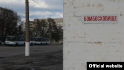 Натомість після перевірки понад 1600 укриттів у всіх районах столиці мер Віталій Кличко 5 червня заявив, що до 90% укриттів (або 1477) є безперешкодний доступ