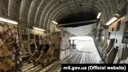 Украинага келип жаткан аскердик жардамдар.