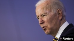 «Американські громадяни повинні виїхати зараз», – сказав Байден в інтерв’ю телеканалу NBC News