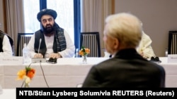 تصویر آرشیف: اشتراک امیرخان متقی سرپرست وزارت خارجه طالبان و تعداد دیگر از اعضای بلند پایه حکومت طالبان در اجلاس ناروی که در ماه جنوری برگزار شده بود.