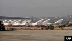 Սիրիա - Ռուսական մարտական օդանավերը Հմեյմիմ ռազմաբազայում, փետրվար, 2016թ․