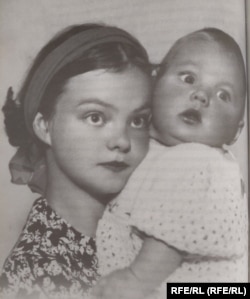 Галина Петрова с дочкой Мариной