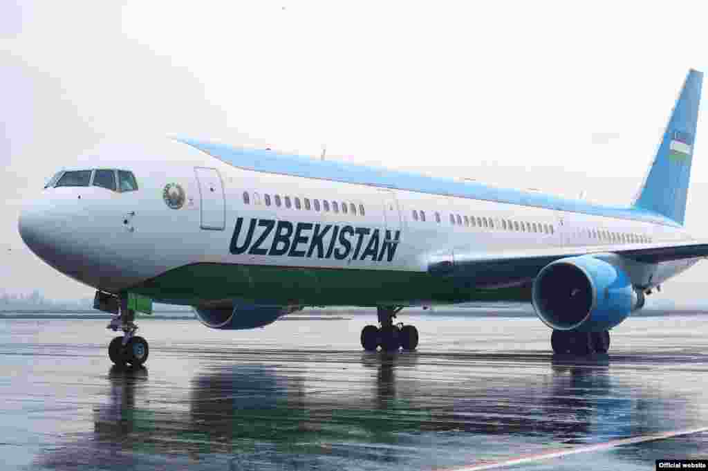 Байкоочулар Шавкат Мирзиёевдин Дүйшөмбүдөгү иш сапарын &quot;тарыхый&quot; деп сыпаатташууда. Бул 2016-жылдын соңунда бийлик башына келген Мирзиёевдин Тажикстанга биринчи ирет барышы.