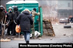 Марія Матвіїв біжить надавати допомогу