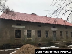 Крыша, на которую собирали пирогами