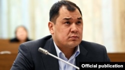 Улан Бакасов